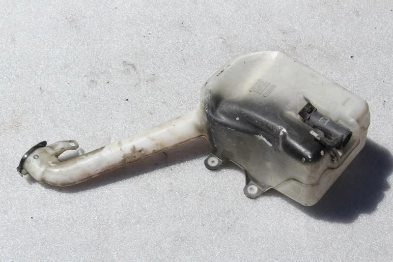 00 2001 2002 2003 2004 2005 TOYOTA MR2 SPYDER PARABRISAS LAVADORA DEPÓSITO DE LÍQUIDO Foto 2 de 4