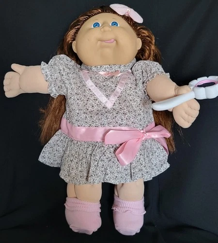 Cabbage Patch Kids 1986 Brown Cornsilk Blue Eyes Pinch Left Finger HM 11 Dress