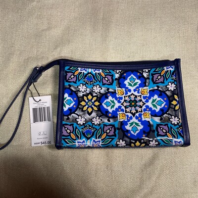 Vera Bradley Clear Beach Wristlet LISBON MEDALLION COOL NWT $45
