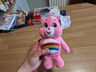 2022 Basic Fun - Care Bears - 9'' Cheer Bear - Brandneu mit Etikett