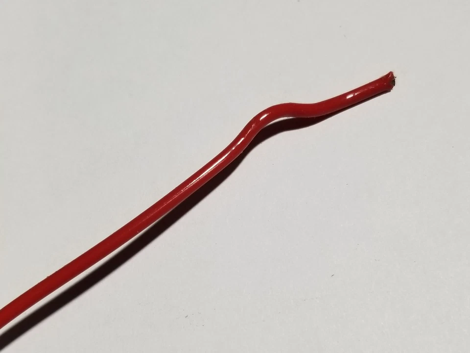 Cable de conexión Alpha Wire 5877 #18awg M16878/5 EE plateado (SPC) PTFE 200C rojo/10 pies Foto 2 de 3