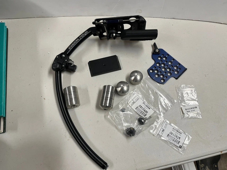 Steadicam Merlin Camera Counterweight Stabilizing System Gimbal w Case - Image 3 of 4
