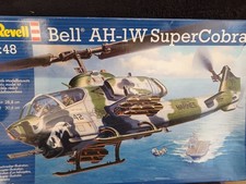 1:48Revell Bausatz Super Cobra Box