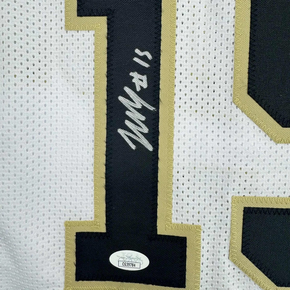 Camiseta de basquete universitária branca autografada/assinada Zach Edey Purdue JSA CERTIFICADO DE AUTENTICIDADE - Imagem 3 de 4