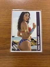 GAL GADOT WONDER WOMAN Trading Card Jet Ski
