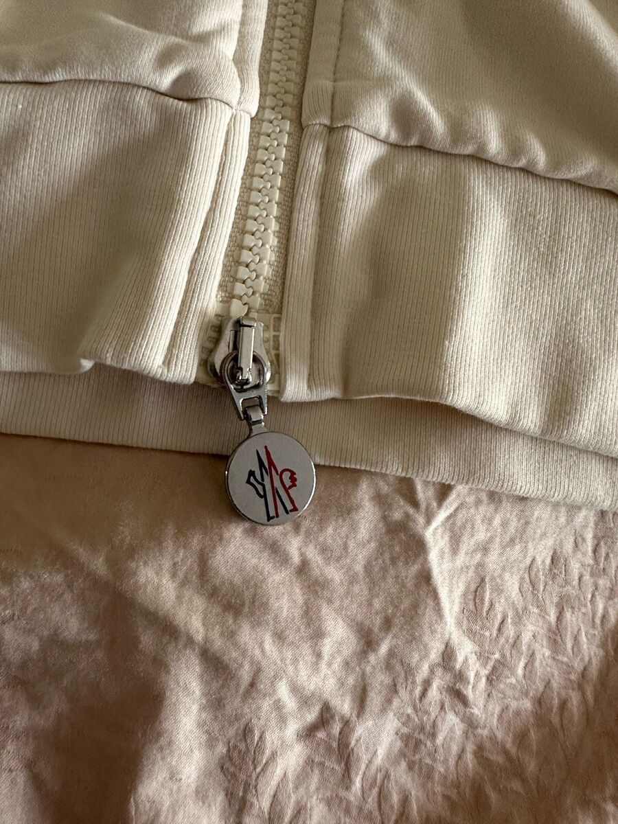 Moncler Maglia Cardigan Hoodie Beige Size L | eBay Moncler Maglia Cardigan Hoodie Beige Size L | eBay
