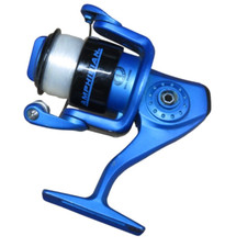 SHAKESPEARE AMPHIBIAN SPINING REEL BLUE 5.2:1 - SPINS WELL