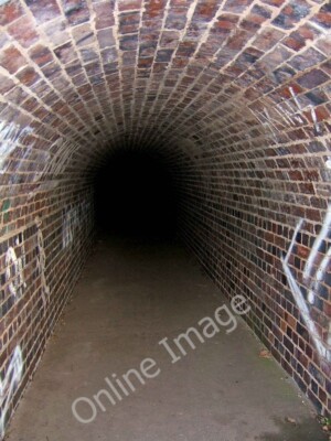 Foto 6x4 Going Underground Stourport-on-Severn A picture of the inside o c2009