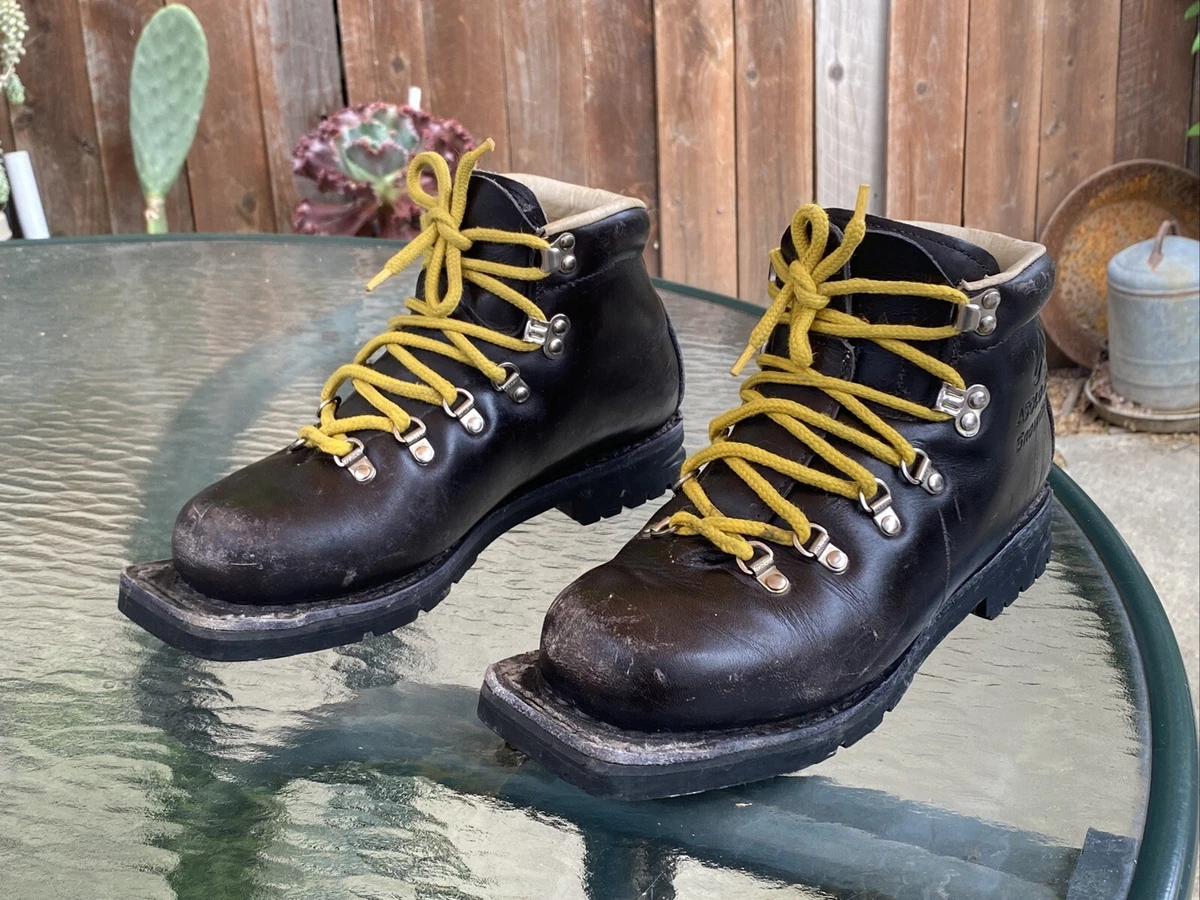 Asolo black hotsell boots