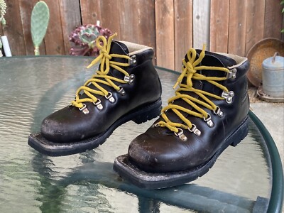 Asolo Sport Snowfield Black Leather 3 Pin Boots Made in  display picture 1