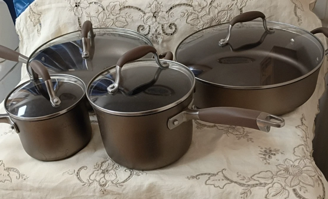 8-piece Anolon Advanced Home Hard-Anodized Nonstick Cookware Set (Bronze)