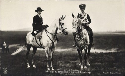 Ak Herzog Ernst August von Braunschweig, Prinzessin Victoria Luise... - 4367935