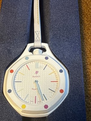 Audemars Piguet x Swatch  Royal Pop  White Edition   Brandneu