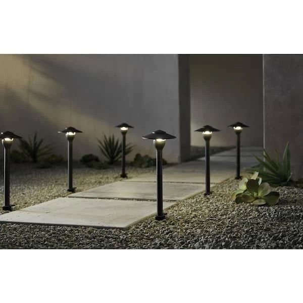 Hampton Bay 1002 757 160 LED Pathway Light 6 Pack Kit Acabado Negro con Transformador Foto 2 de 4