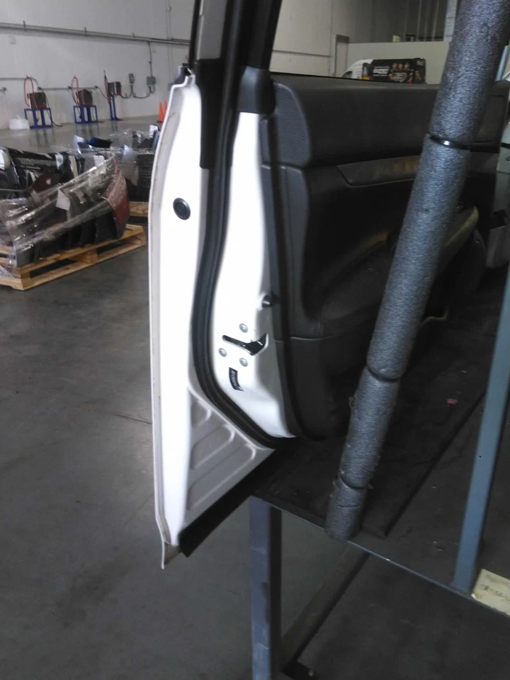 Conjunto de puerta delantera izquierda usado se adapta a: Infiniti Q40 2015 4 puertas SDN delantera izquierda Foto 2 de 4