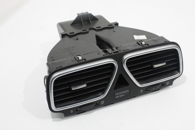 VW Scirocco Mk3 Front Dashboard Centre Air Vents 1Q0819435C 1Q0819728L