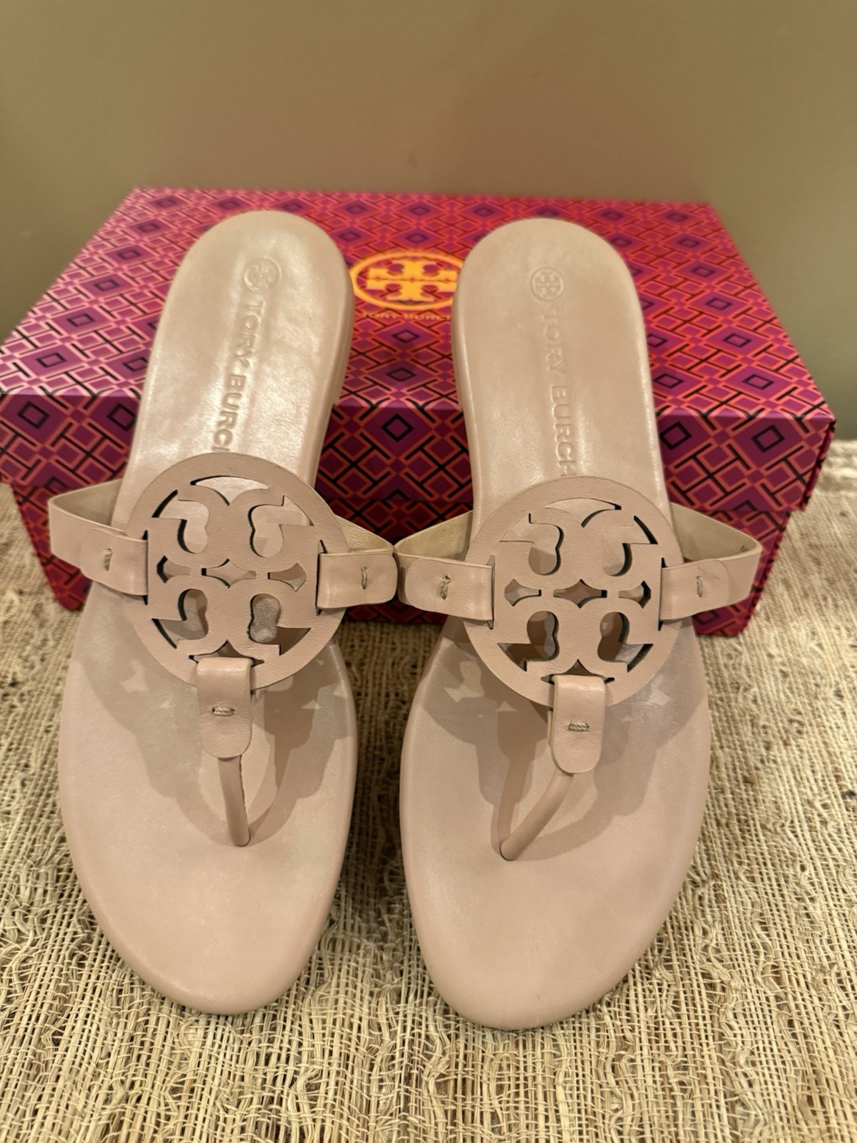 Tory Burch Miller Soft Sandals In  Makeup Tan Pale Pink Sz-9.5 298$ thumbnail 2