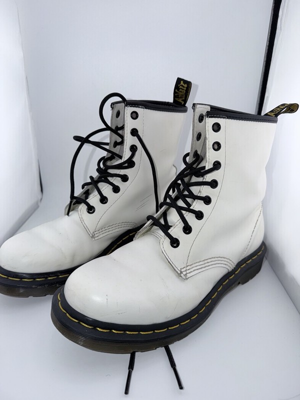 Dr. Martens Woman’s Leather Combat Boots Lace-Up White/Black Round Toe US 8
