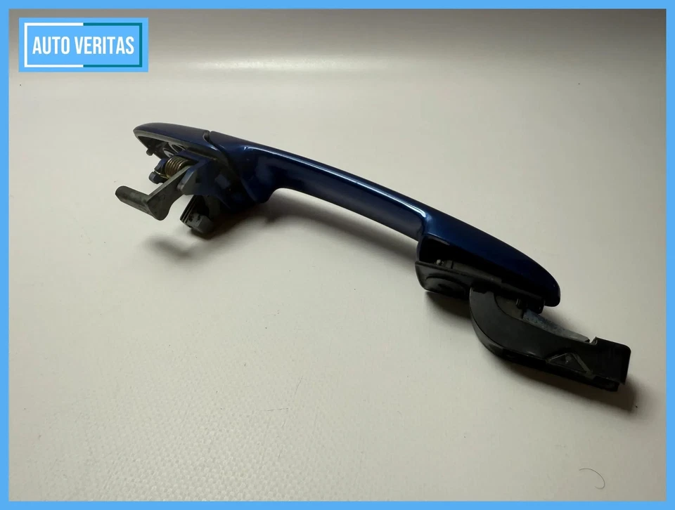Original Mazda 6 door handle left rear blue GJ6L - Image 3 of 4