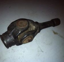 05 06 07 KAWASAKI BRUTE FORCE 750 ENGINE FRONT DRIVESHAFT U JOINT SHAFT COUPLING