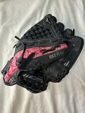 Mizuno GPP-1107 Jenny Finch 11   Y Girls' Softball Glove Right Hand Throw Pink