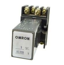 OMRON Delay Relay LY1D-2 Relay Delay Relay 220V AC 1sec + Socket PTF08H
