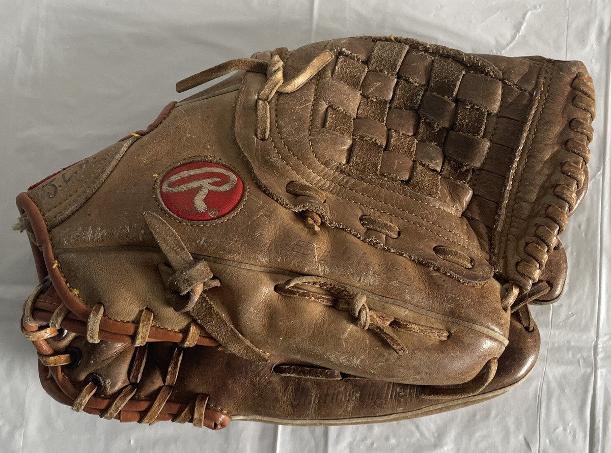 Rawlings EDGE U-CATED HEEL　右投　軟式 Rawlings EDGE U-CATED HEEL 右投 軟式 - メルカリ