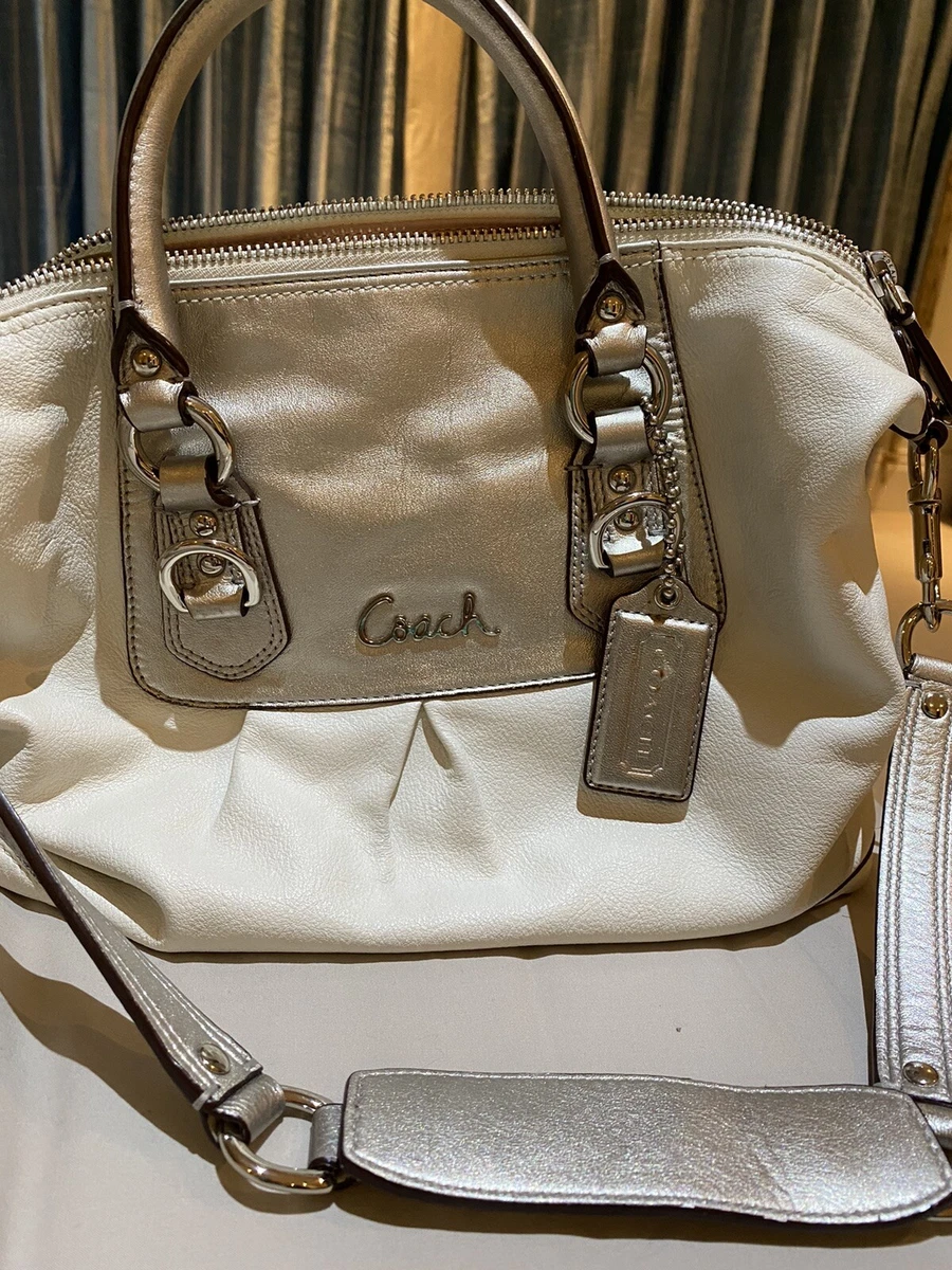 White Leather Coach Handbag designer ladies Authentic