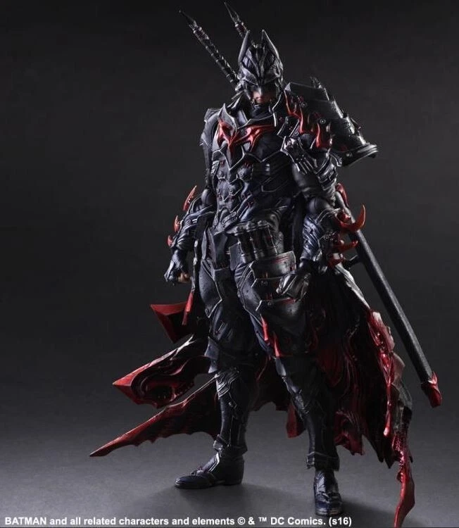 Boneco Play Arts Kai DC Comics Variant Batman Timeless Bushido GRAU DE COLECIONADOR - Imagem 2 de 4