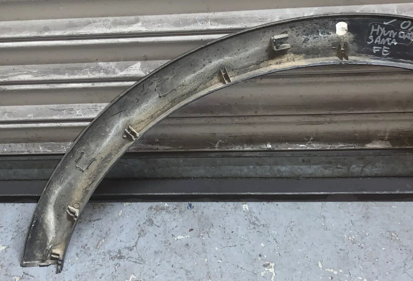 Hyundai Santa FE 2016 Right Front Arch Trim 877122W000 Axp2784 for 