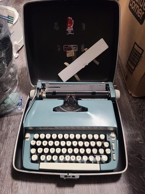 Smith Corona Super Sterling Manual Portable Vintage Blue Typewriter with Case