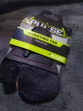 ALLEN Pulse Calf Hair Shooting Finger Tab Palette Black 15003