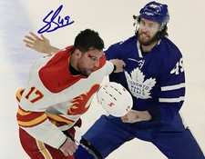 SCOTT SABOURIN SIGNED 8x10 - TORONTO MAPLE LEAFS FIGHTING LUCIC with COA