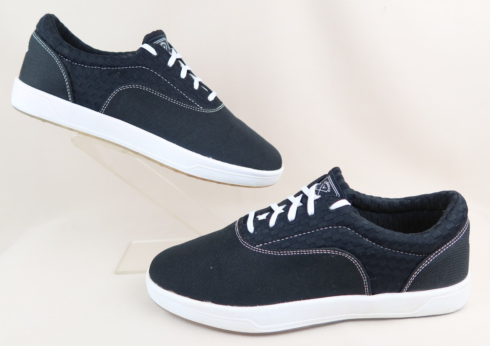 Black 10 2e Wide Width