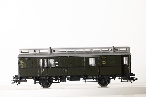 Märklin H0 aus 42353 Höllental-Bahn  Post-/ Gepäckwagen DR 102 518 (346159) | Zustand: Gebraucht