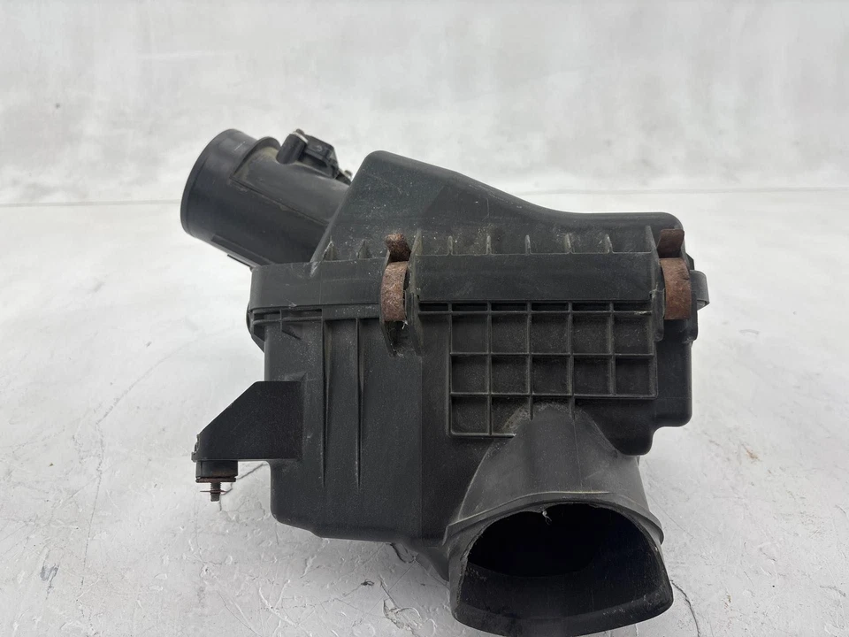 2009 - 2014 Acura TSX Air Intake Cleaner Filter Box OEM - Image 3 of 4