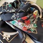 Gucci Floral Print Black Twill Mulberry Silk Women's Square Scarf 36 x 36 in — photo 4