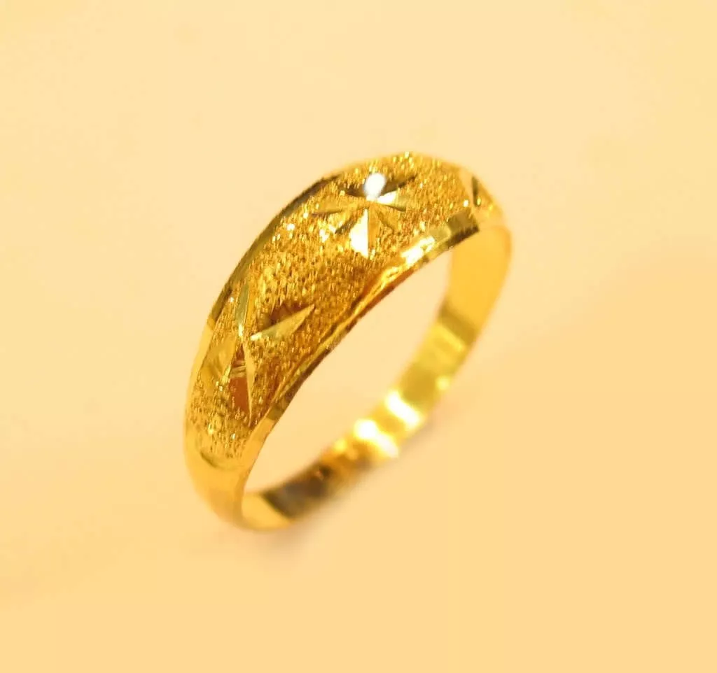 Gold Rings in Singapore - Mustafa Jewellery