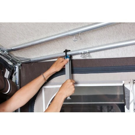 Isabella Hercules Triple Pole Tensioner - Awning Pole Tightener - 900060453 - Picture 2 of 2