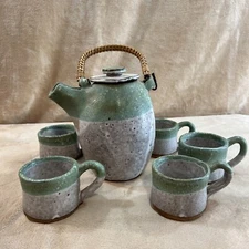Studio Pottery Teapot with Bamboo Handle And 5 Mugs Green And Gray Color No Chip