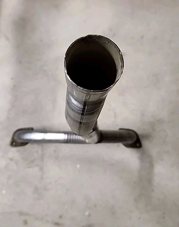  Exhaust Y Pipe Walker 50411  Aluminized Steel  Ford Mercury 4.6 Direct Fit  - Image 3 of 4