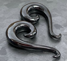 PAIR Black Swirl Hook Steel Spiral Tapers Plugs Gauge Guage Lobe Expanders