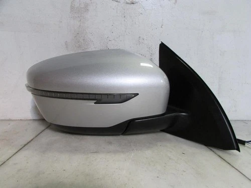 2019 NISSAN ROGUE SPORT SIDE MIRROR RIGHT SILVER TURN SIGNAL OEM 96301-6MA0A