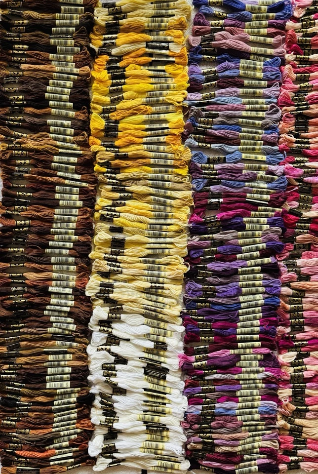 Huge Lot of 510 DMC Embroidery Floss Skeins Cross Stitch Thread Mixed Colors - Image 4 of 4