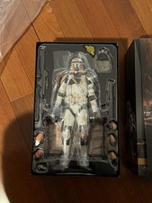 Hot Toys MMS794 Star Wars Revenge Sith Airborne Trooper  212th Attack Battalion