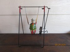 Paya Circus Acrobat Wind-Up Tin Clown Toy
