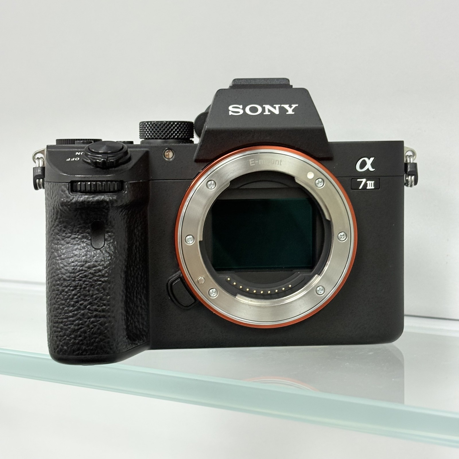 Sony Alpha A7 III 24.2MP Full-Frame Mirrorless Digital Camera Black Body 90%new