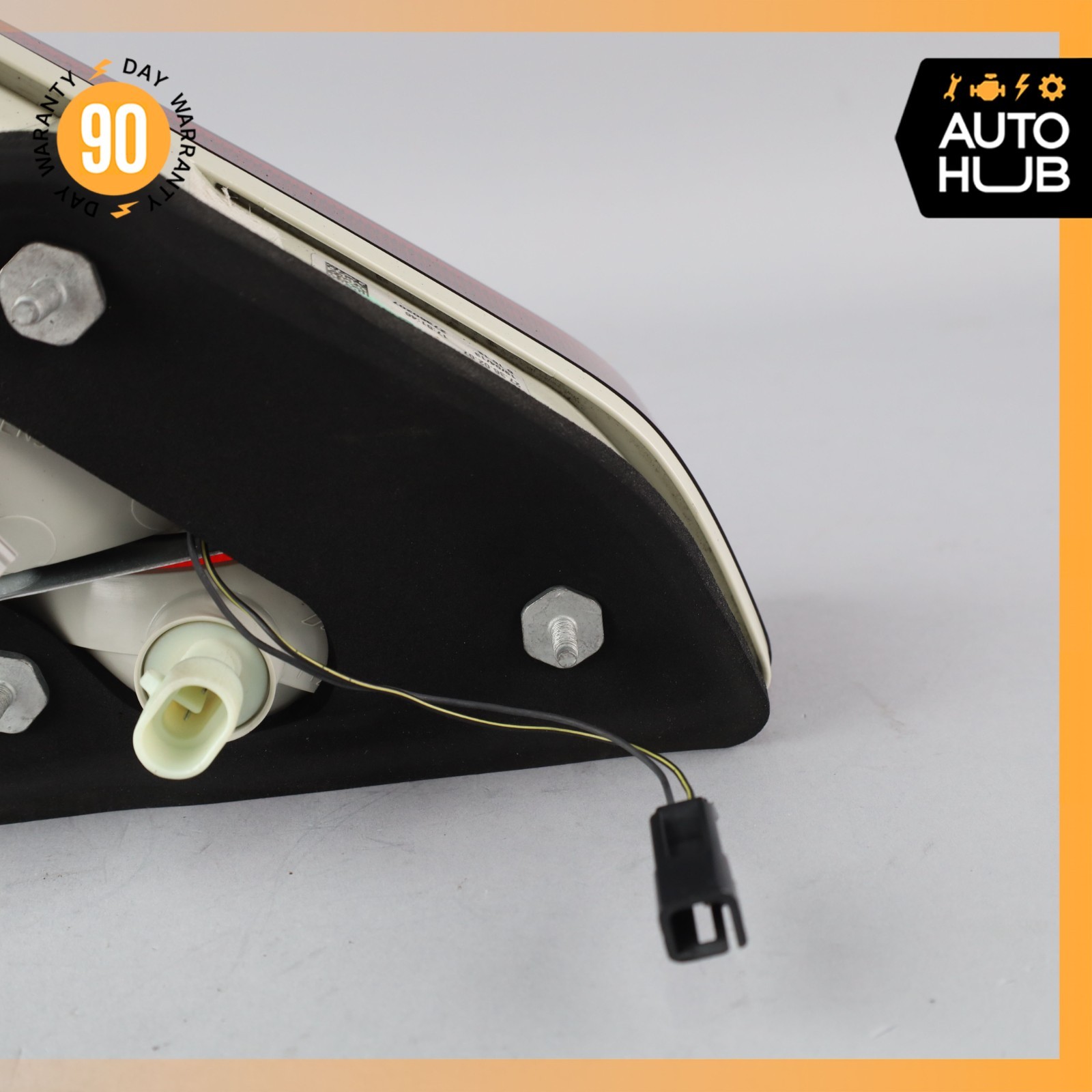 13-19 Maserati GranTurismo M145 Right Inner Tail Light Lamp 285757 OEM 60k