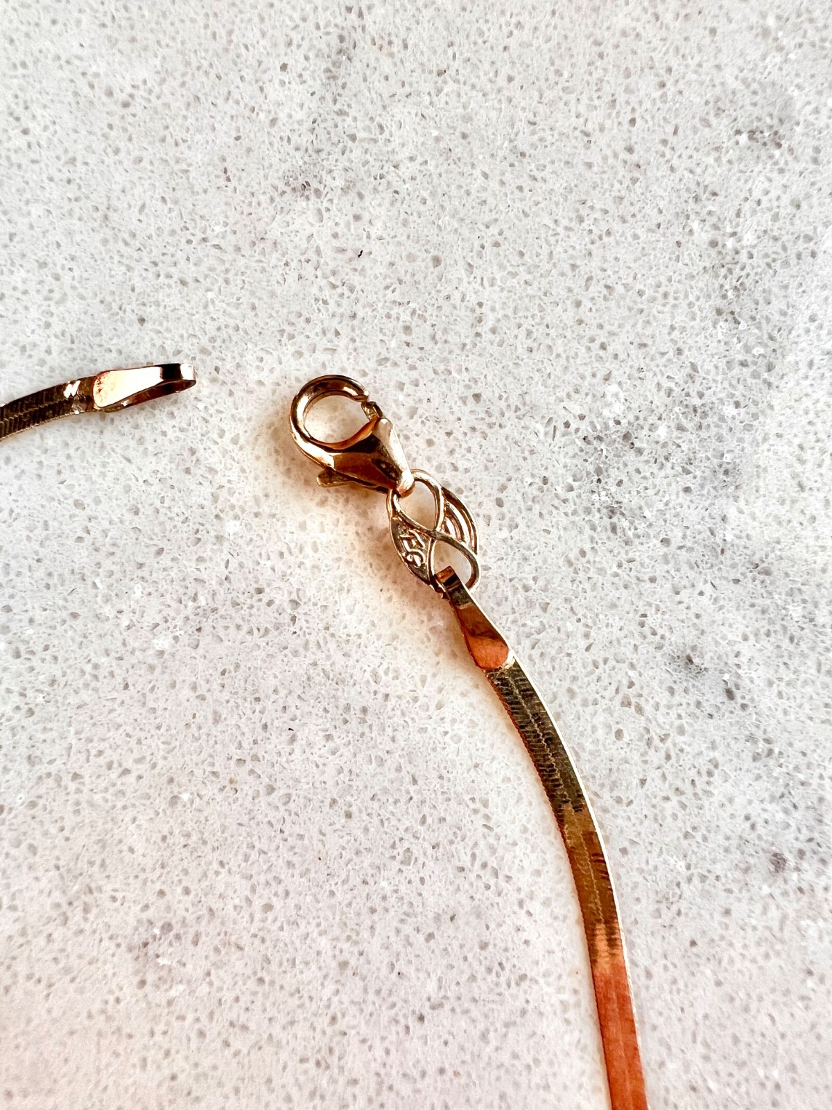 Solid 14K Gold Silk Flex Gold Flat Herringbone Ne… - image 7