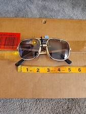 Vintage Foster Grant Gold Tone Pilot Aviator Sunglasses NOS NEW w/Tags 1970s USA
